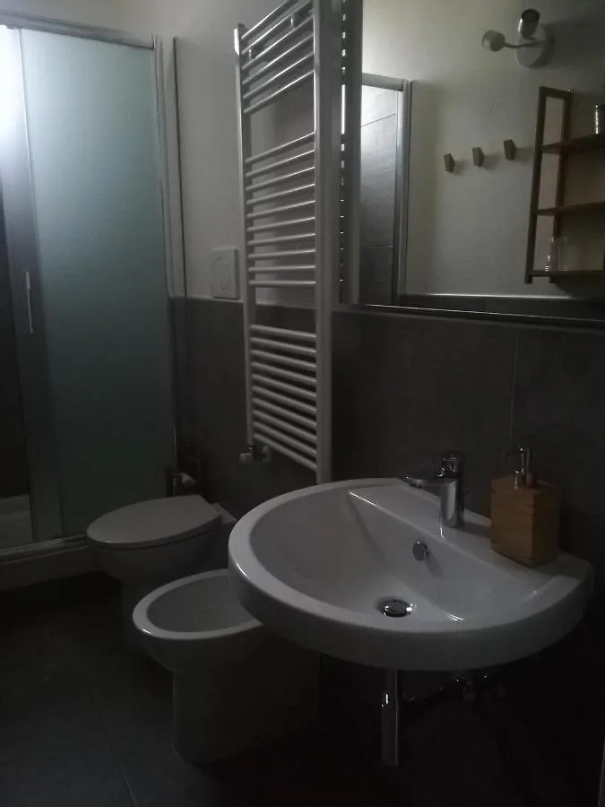 ליבורנו Dogana D'Acqua Rooms & Art 0*,