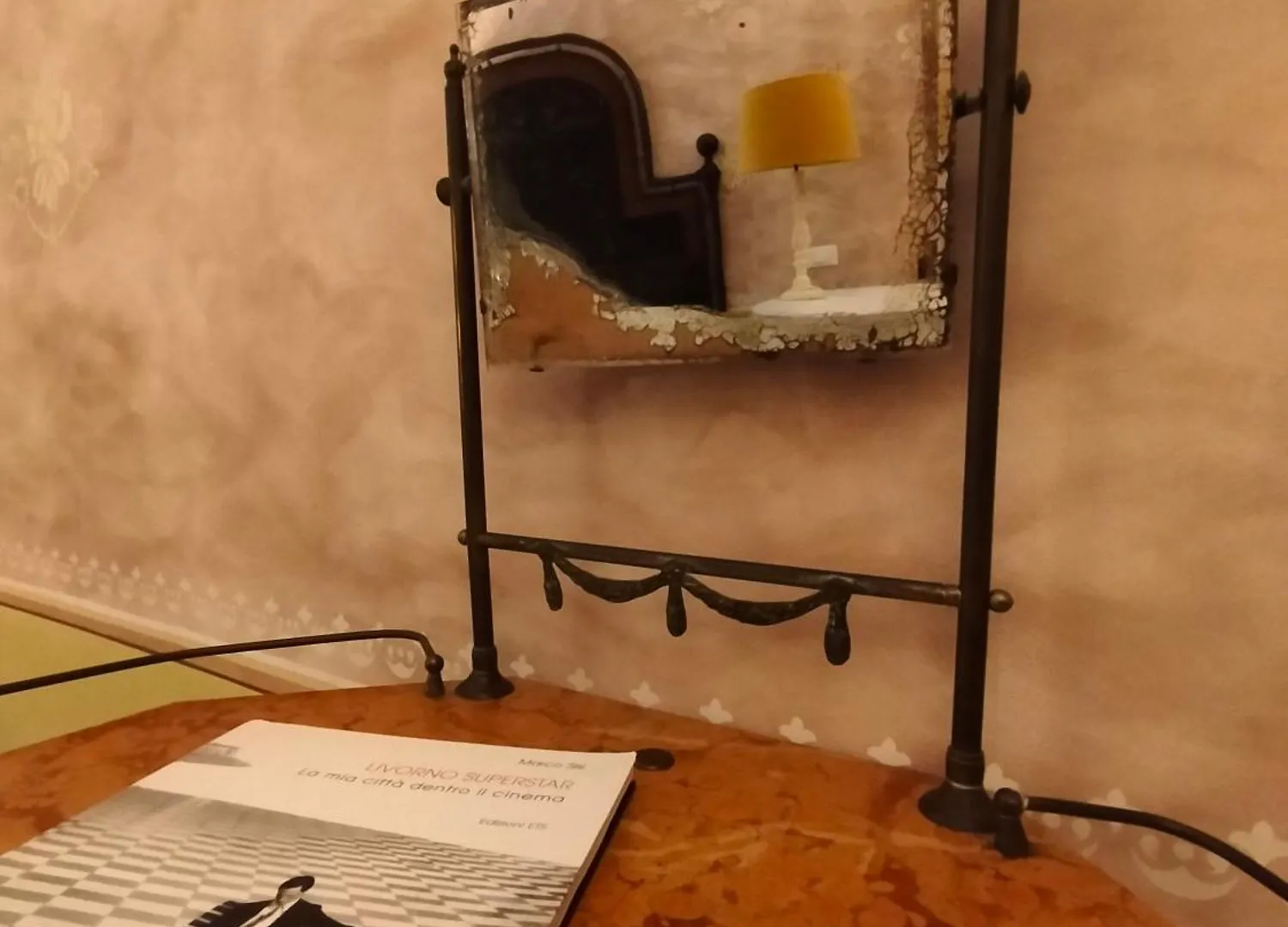 Dogana D'Acqua Rooms & Art Livorno