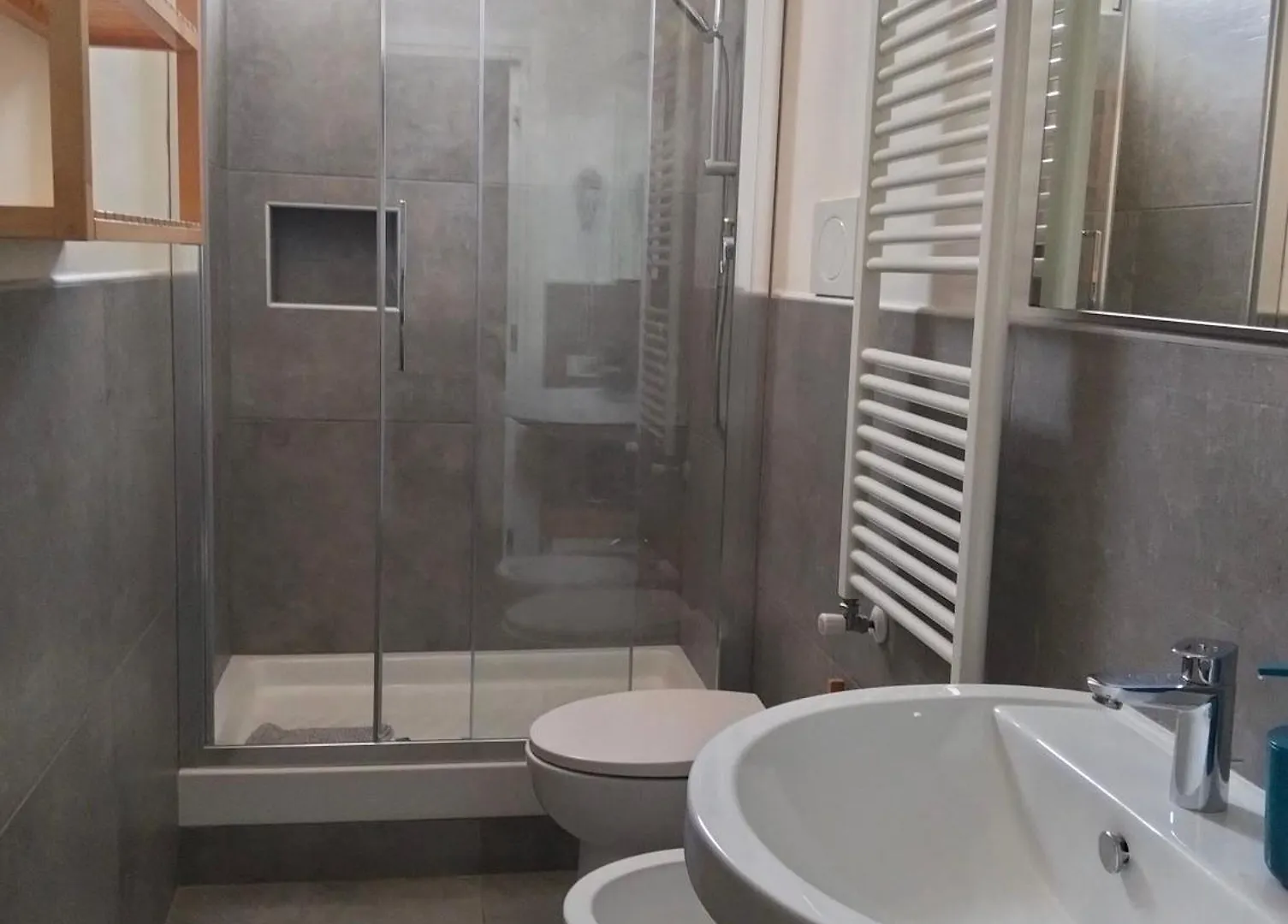 ליבורנו Dogana D'Acqua Rooms & Art לינה וארוחת בוקר