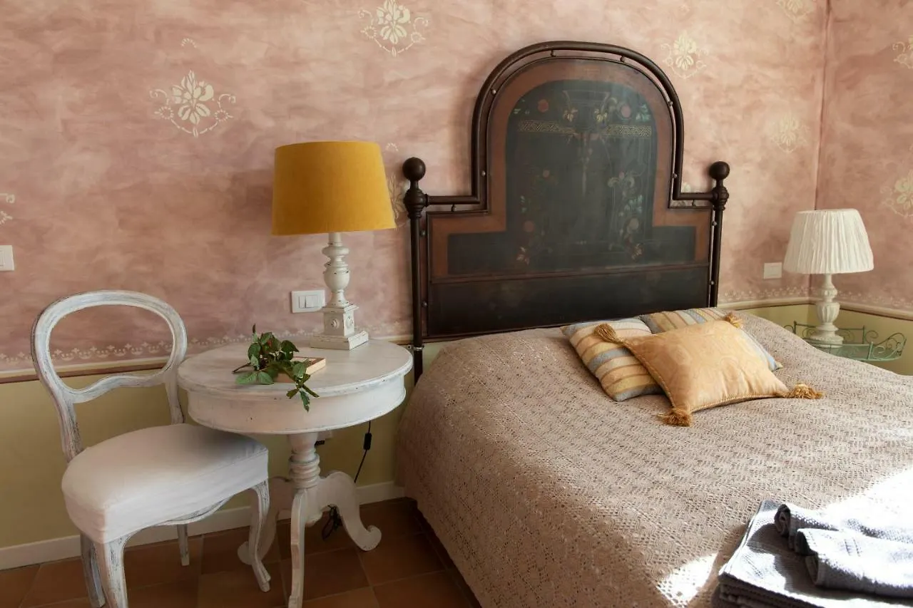 לינה וארוחת בוקר ליבורנו Dogana D'Acqua Rooms & Art