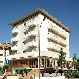 hotel-casali-cervia.emilia-romagnahotels.net/