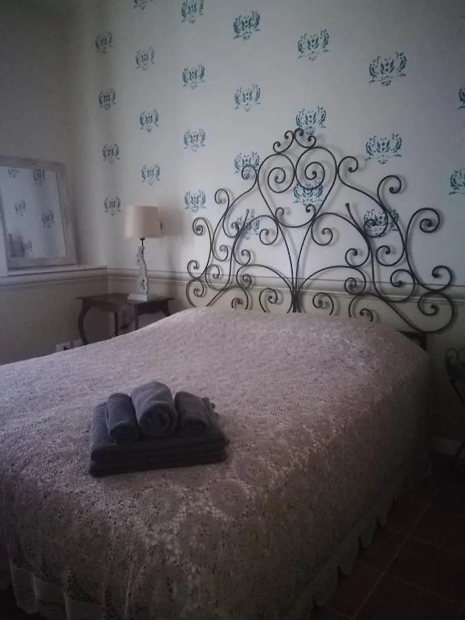 Dogana D'Acqua Rooms & Art Livorno 0*,