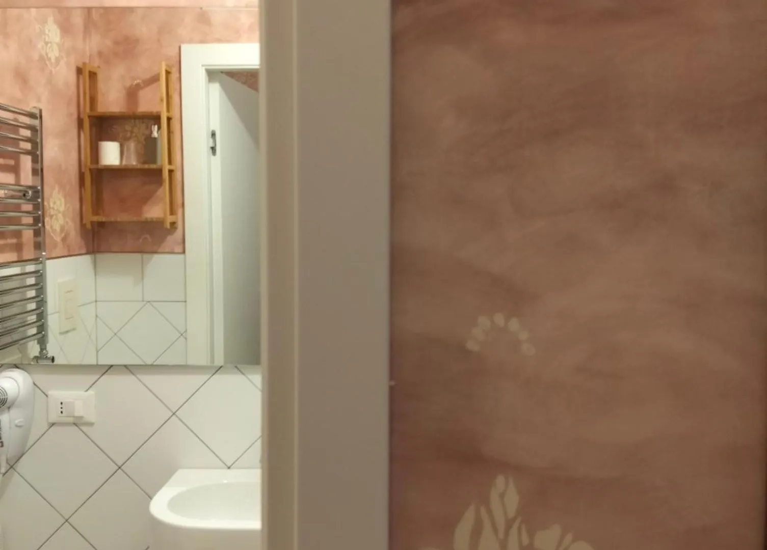 Dogana D'Acqua Rooms & Art Livorno Bed & Breakfast