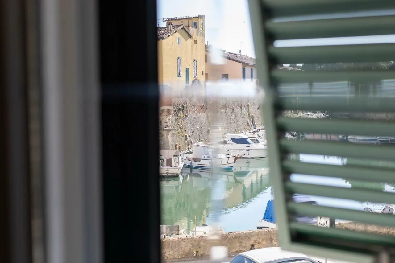 Dogana D'Acqua Rooms & Art Livorno Bed & Breakfast